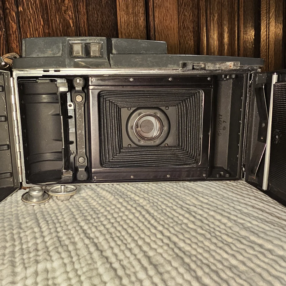 Polaroid Vintage Camera - Model 150
